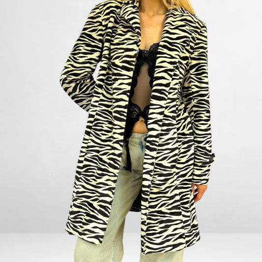 The Zebra Print Overcoat (M)