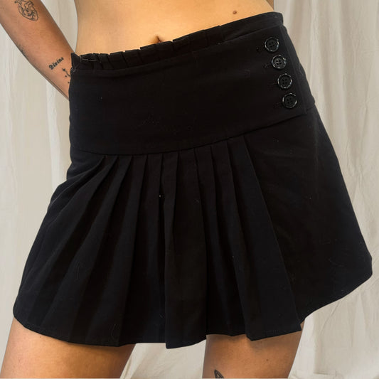 The Nova Mini Skirt (6)